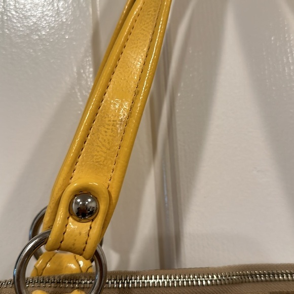 Coach Poppy Signature Tote - Picture 8 of 13